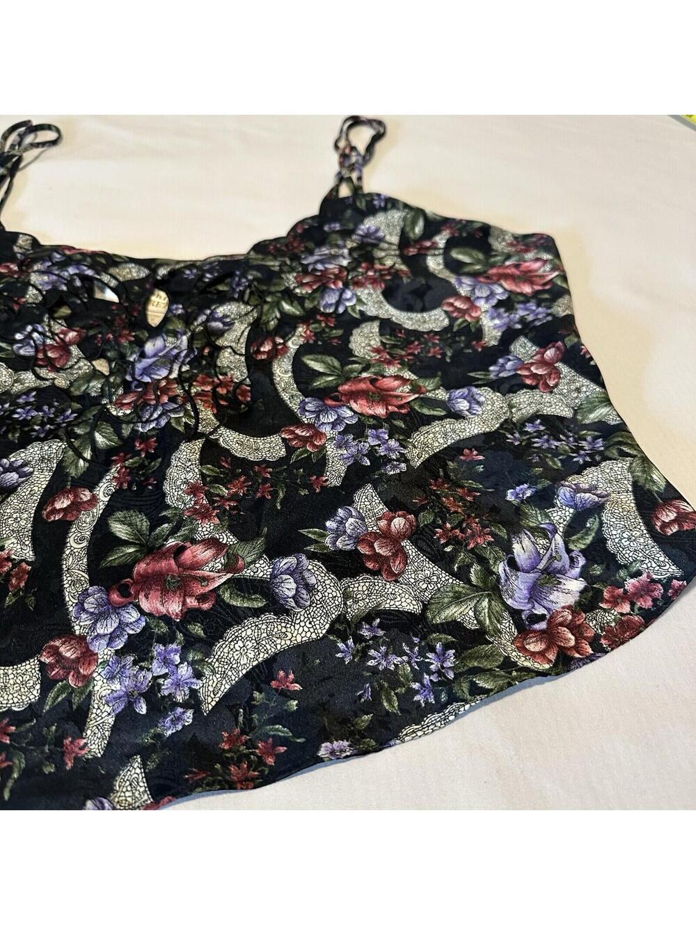 Vintage Victoria’s Secret Black Floral Pajama Lingerie Cropped Cami Top Sz Large - Picture 6 of 11